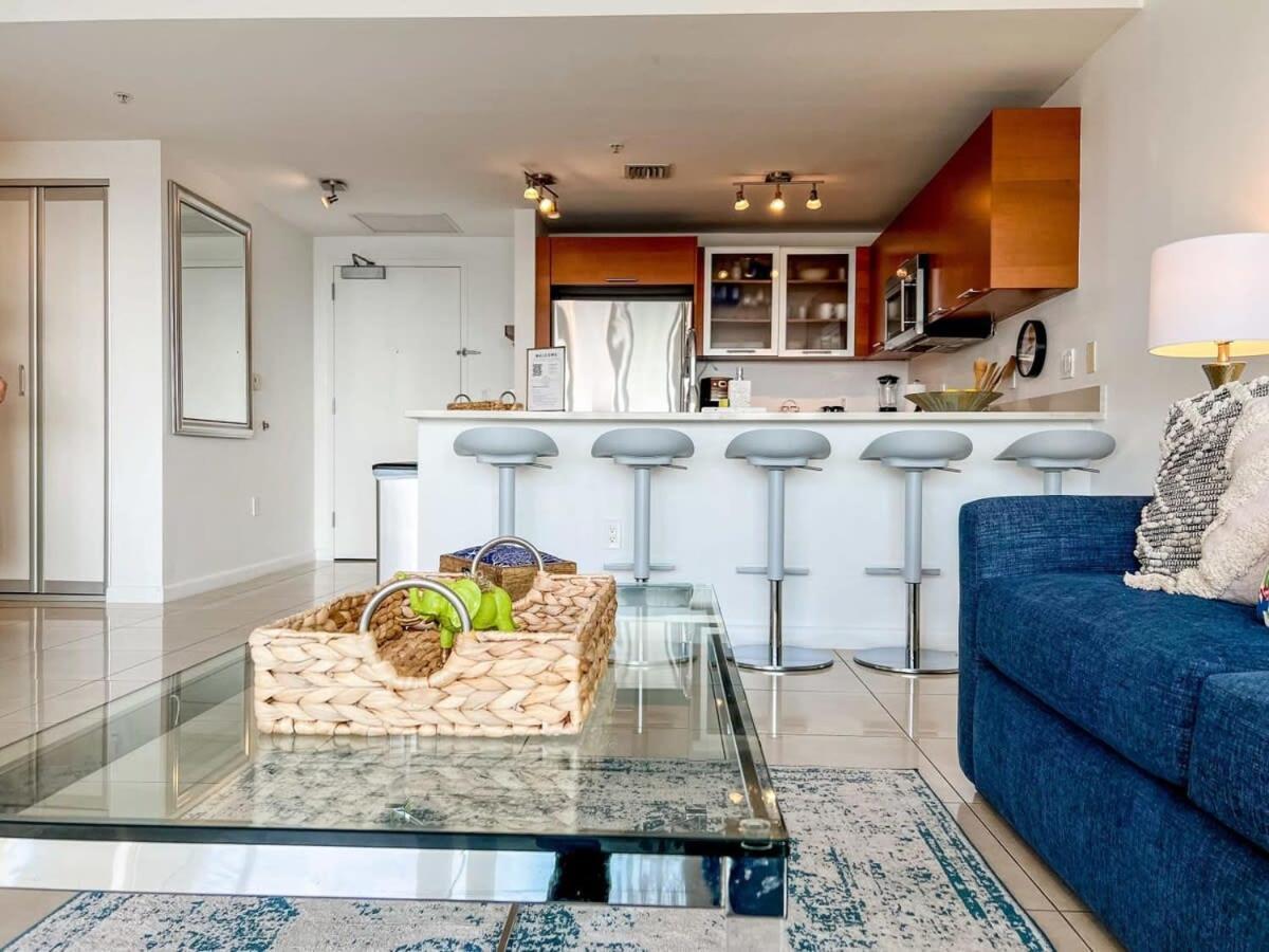 Palm Place Heart Of Miami With Parking Pool And Gym Εξωτερικό φωτογραφία