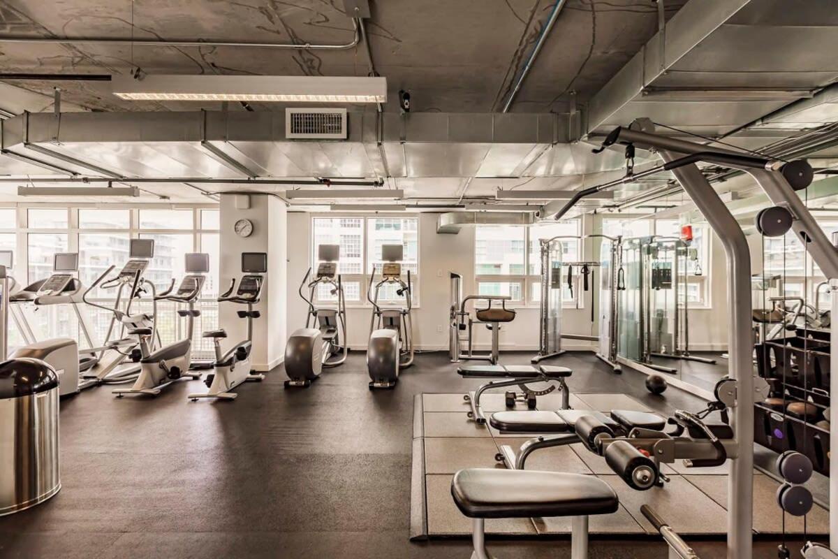 Palm Place Heart Of Miami With Parking Pool And Gym Εξωτερικό φωτογραφία